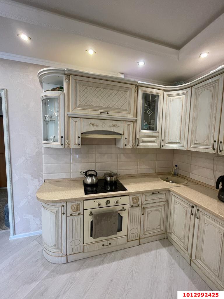 Фото №1: 2-комнатная квартира 45 м² - Сочи, Гагарина, Новый Сочи, Центральный, мкр. Заречный, ул. Цюрупы, 34