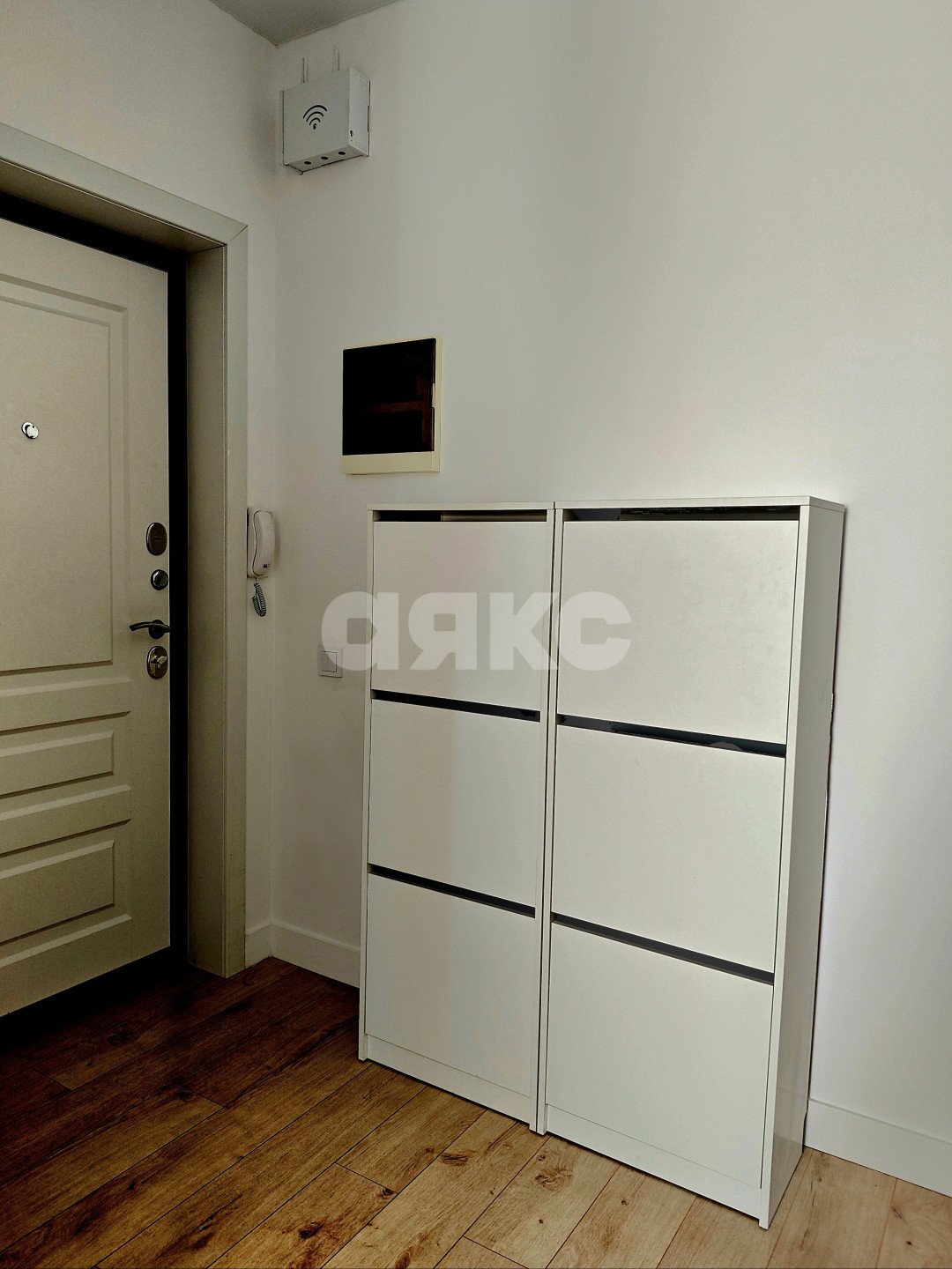 Фото №7: 3-комнатная квартира 54 м² - Сочи, Адлерский, Адлер, мкр. Голубые Дали, ул. Гастелло, 27Б