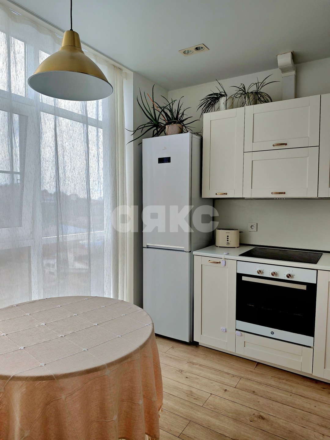 Фото №2: 3-комнатная квартира 54 м² - Сочи, Адлерский, Адлер, мкр. Голубые Дали, ул. Гастелло, 27Б