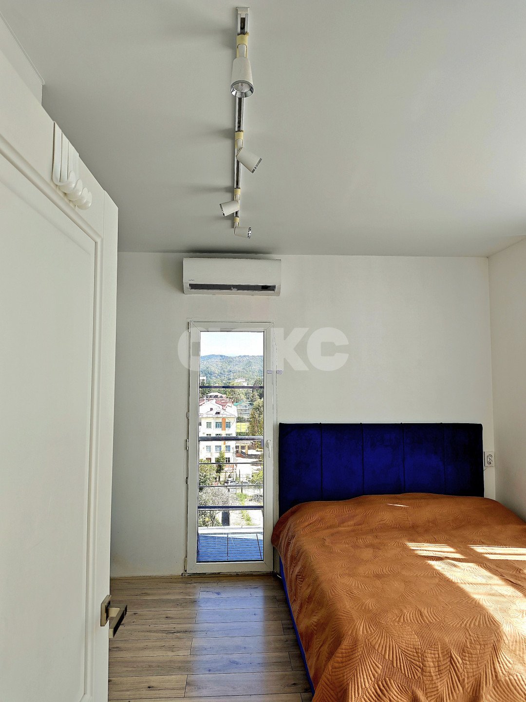 Фото №17: 3-комнатная квартира 54 м² - Сочи, Адлерский, Адлер, мкр. Голубые Дали, ул. Гастелло, 27Б