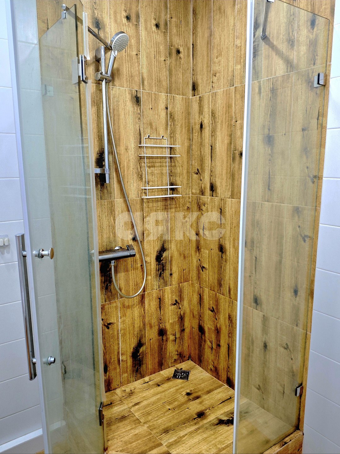 Фото №23: 3-комнатная квартира 54 м² - Сочи, Адлерский, Адлер, мкр. Голубые Дали, ул. Гастелло, 27Б