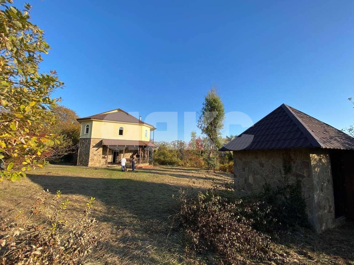 Фото №3: Коттедж 274 м² + 51 сот. - Верхнее Буу, р. Лазаревский, ул. Октемберянская