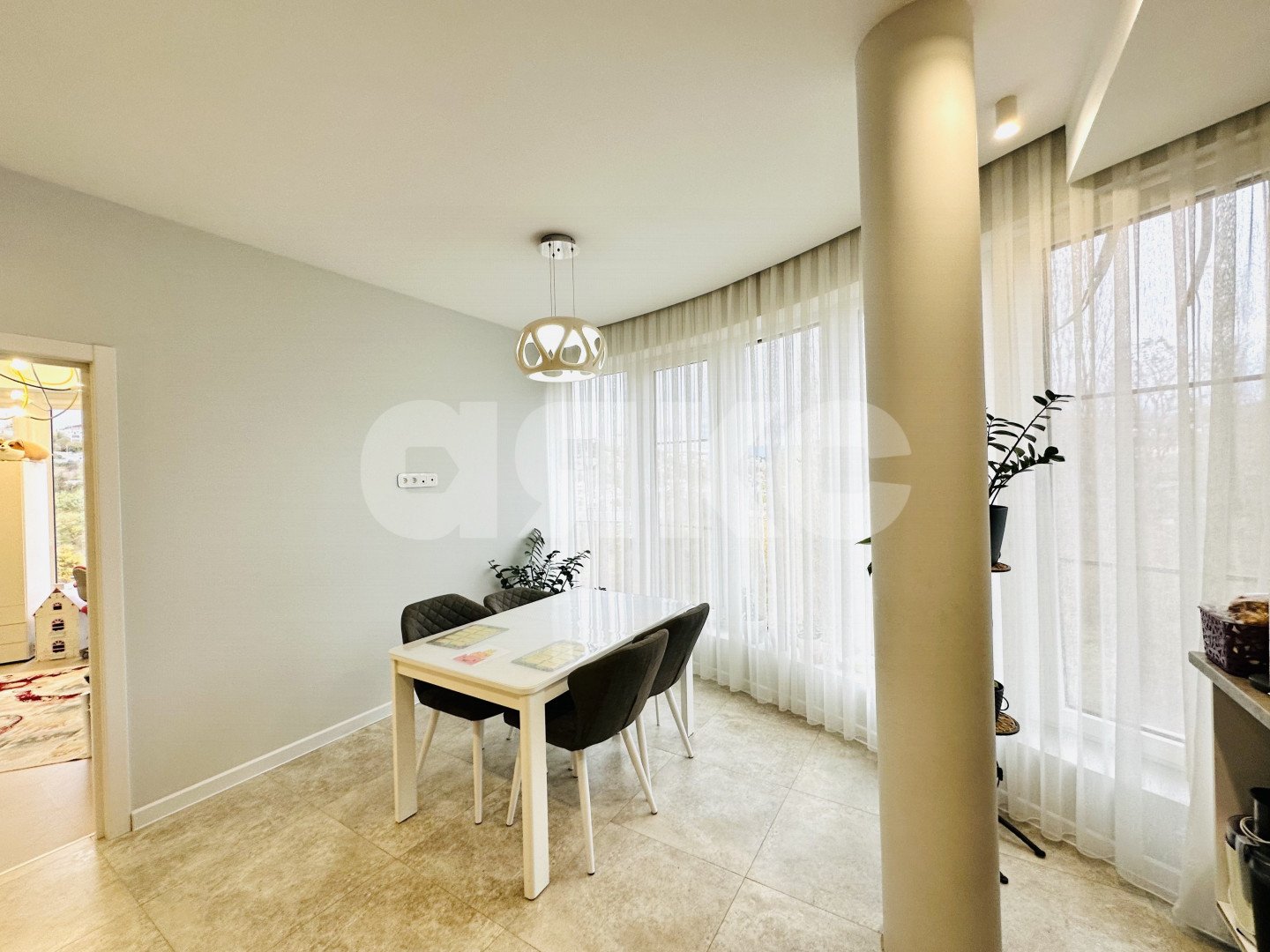 Фото №10: 3-комнатная квартира 88 м² - Сочи, Хостинский, мкр. Светлана, ул. Лысая Гора, 23/1