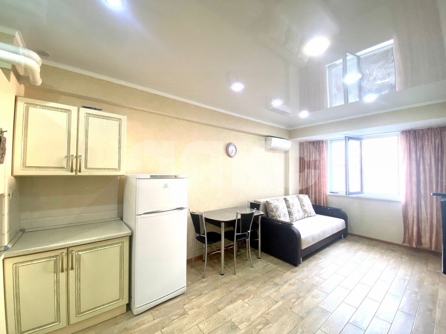 Фото №2: 1-комнатная квартира 37 м² - Сочи, Приморье, р. Хостинский, пр-кт Курортный, 96/4