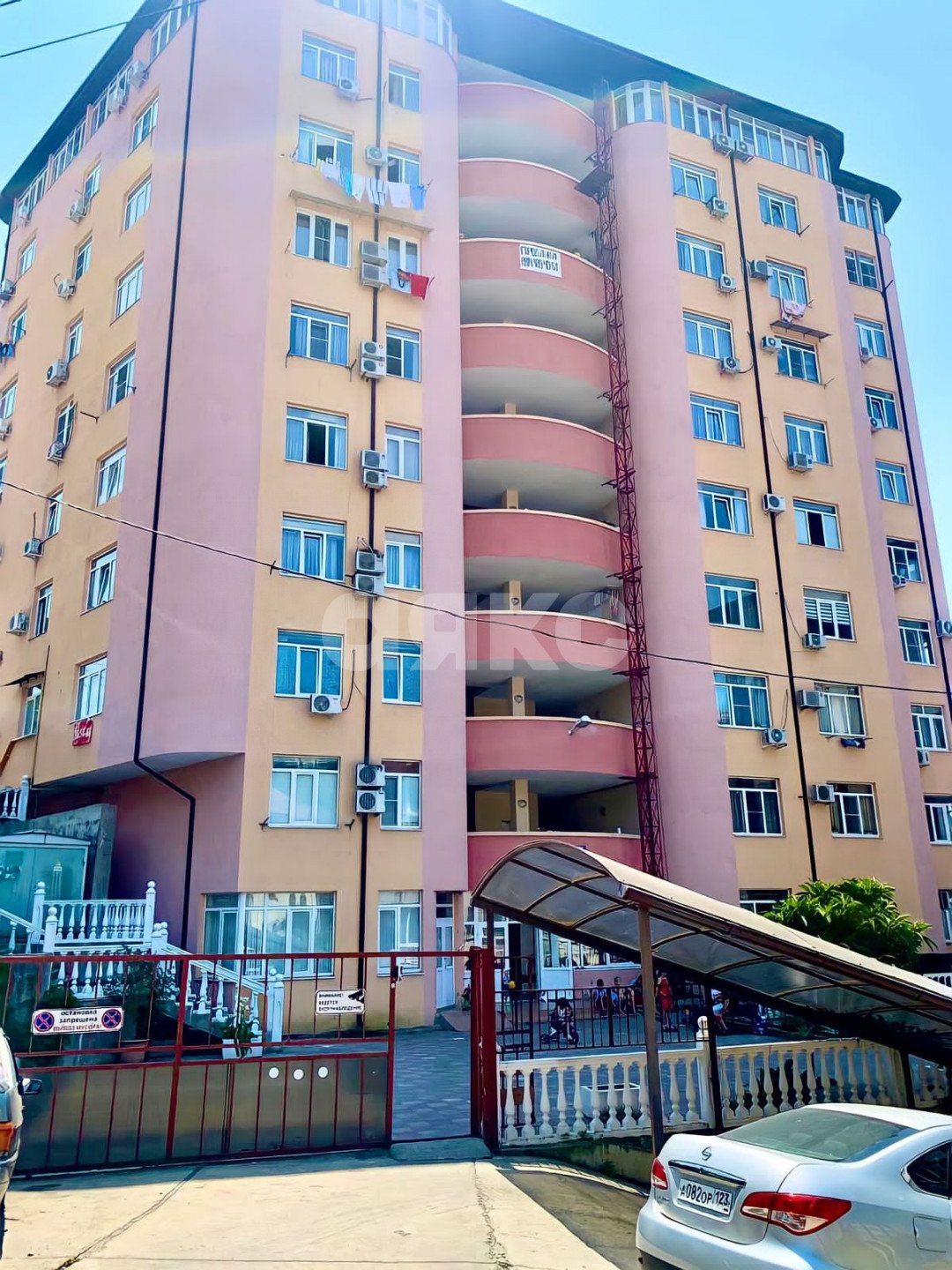 Фото №8: 3-комнатная квартира 51 м² - Сочи, Центральный, мкр. Новый Сочи, ул. Клубничная, 15Б