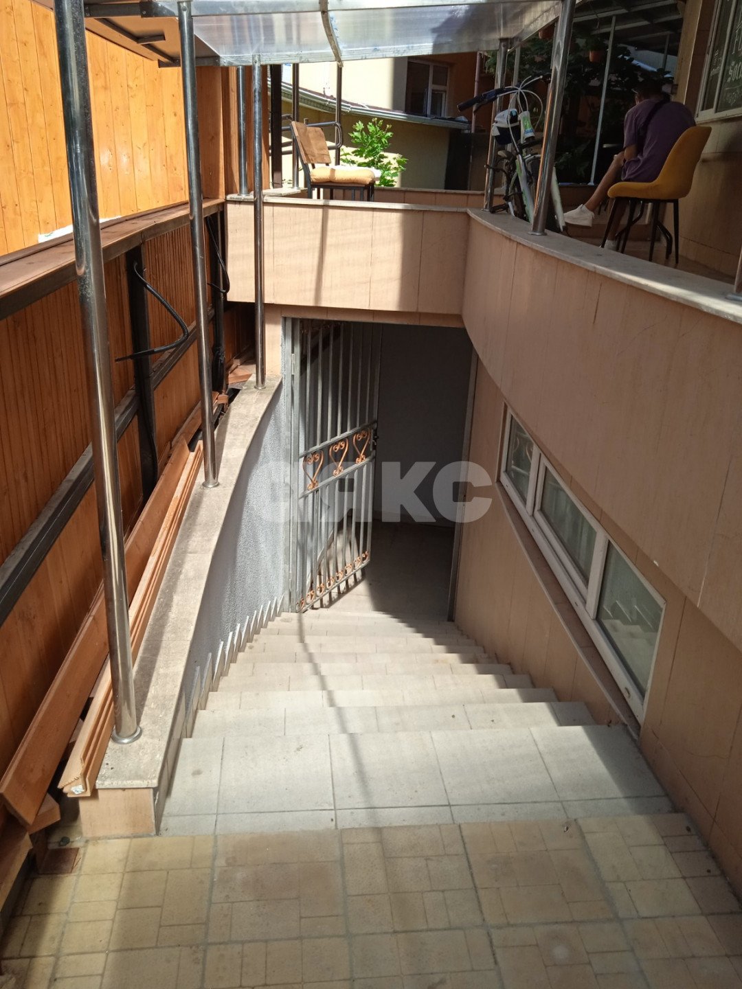 Фото №1: Коммерция 134 м² - Сочи, Адлерский, Адлер, р. Центральный, ул. Кирова, 30