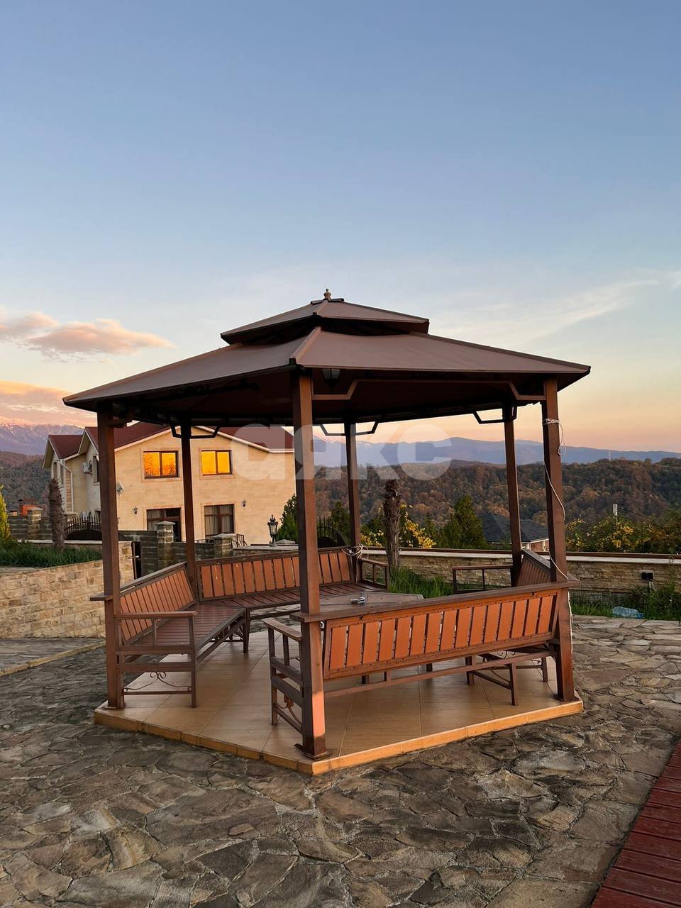 Фото №6: Дом 350 м² + 20 сот. - Высокое, р. Адлерский, ул. Брянская