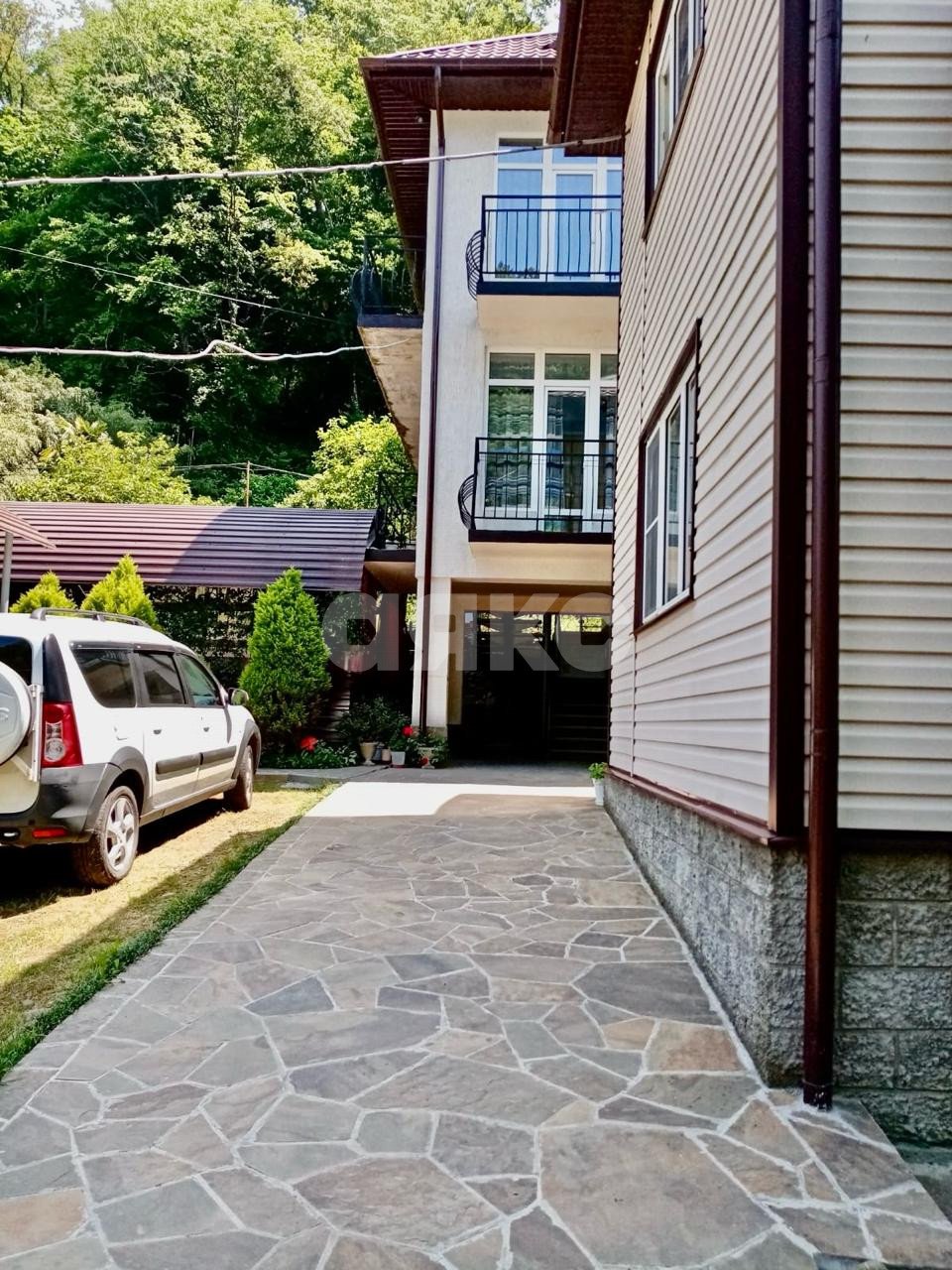 Фото №3: Дом 352 м² + 7 сот. - Сочи, Лазаревский, мкр. Головинка, ул. Центральная, 98/1