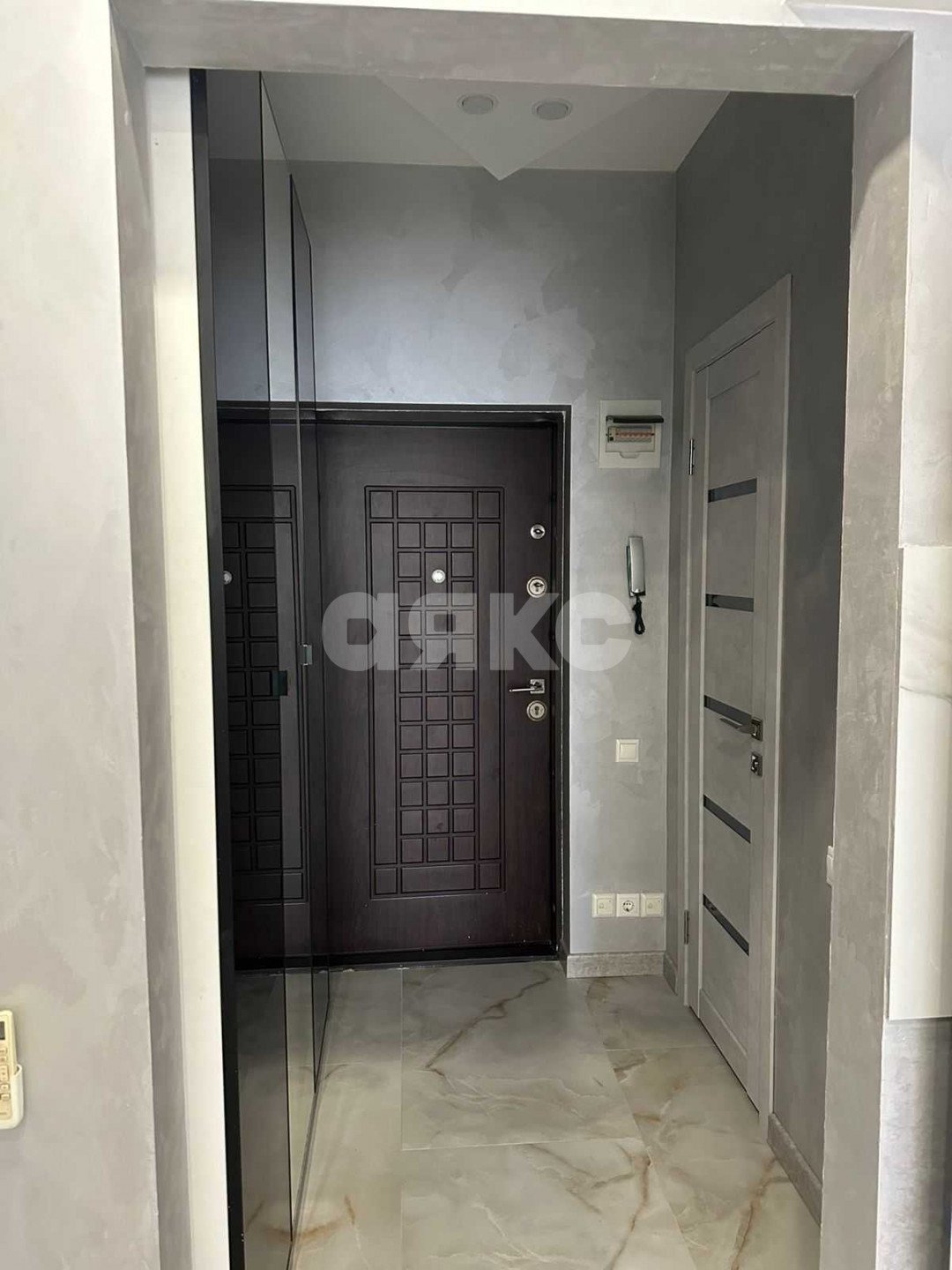 Фото №3: Студия 29 м² - Сочи, Хостинский, мкр. Светлана, ул. Грибоедова, 10Б