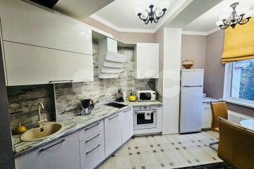 Фото №2: 1-комнатная квартира 46 м² - Сочи, мкр. Светлана, ул. Грибоедова, 10Б