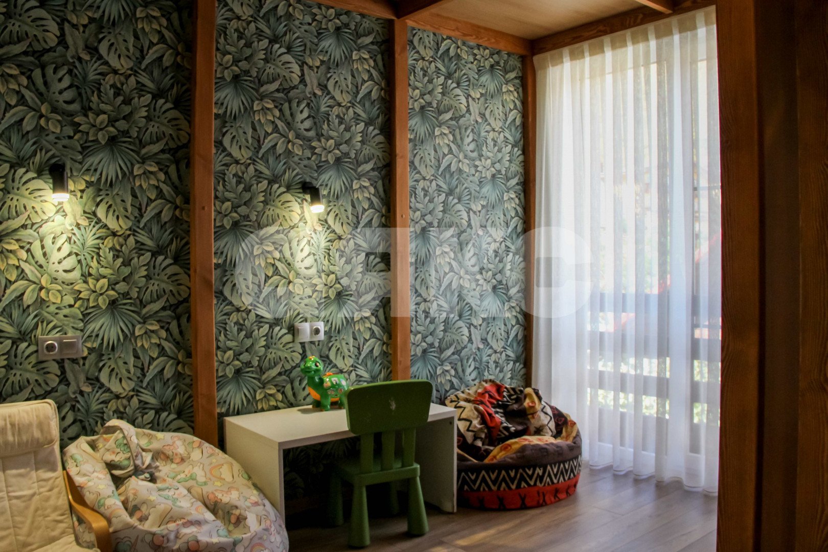 Фото №11: Часть дома 216 м² + 1.7 сот. - Красная Поляна, мкр. курорт Красная Поляна, ул. Защитников Кавказа, 80