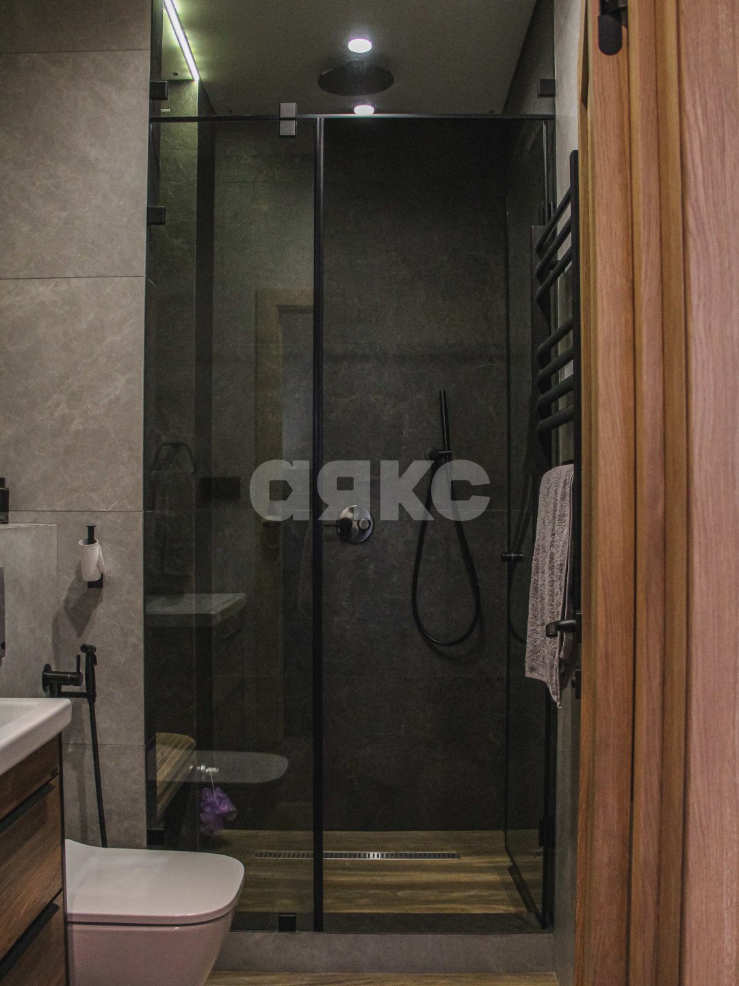 Фото №13: Часть дома 216 м² + 1.7 сот. - Красная Поляна, мкр. курорт Красная Поляна, ул. Защитников Кавказа, 80