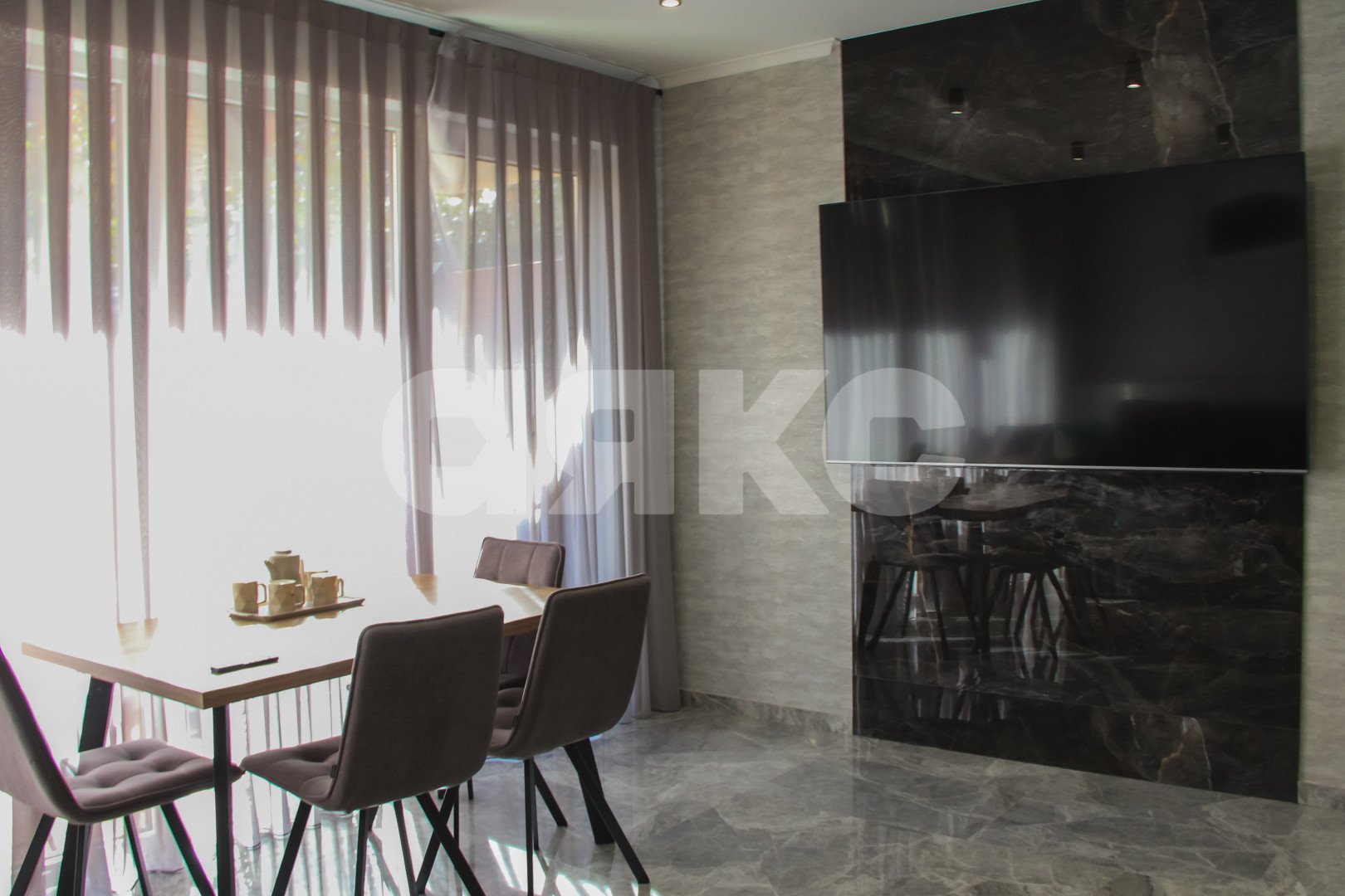 Фото №28: Часть дома 216 м² + 1.7 сот. - Красная Поляна, мкр. курорт Красная Поляна, ул. Защитников Кавказа, 80