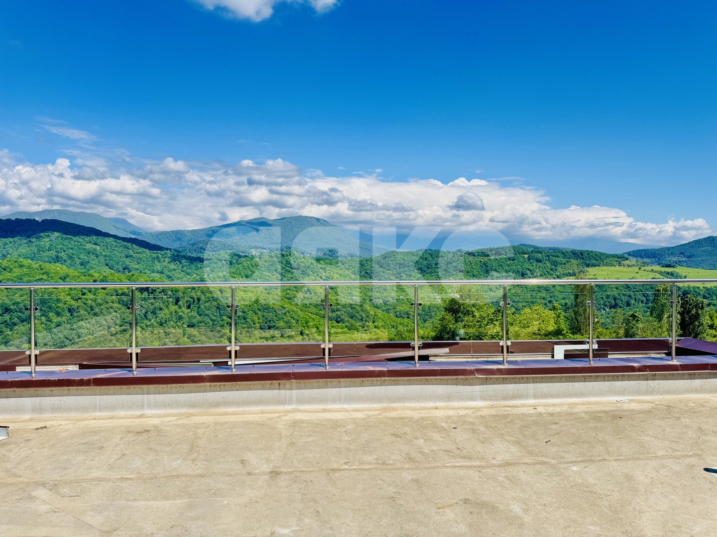 Фото №12: Дом 241 м² + 5.84 сот. - Красная Воля, р. Адлерский, ул. Садовая