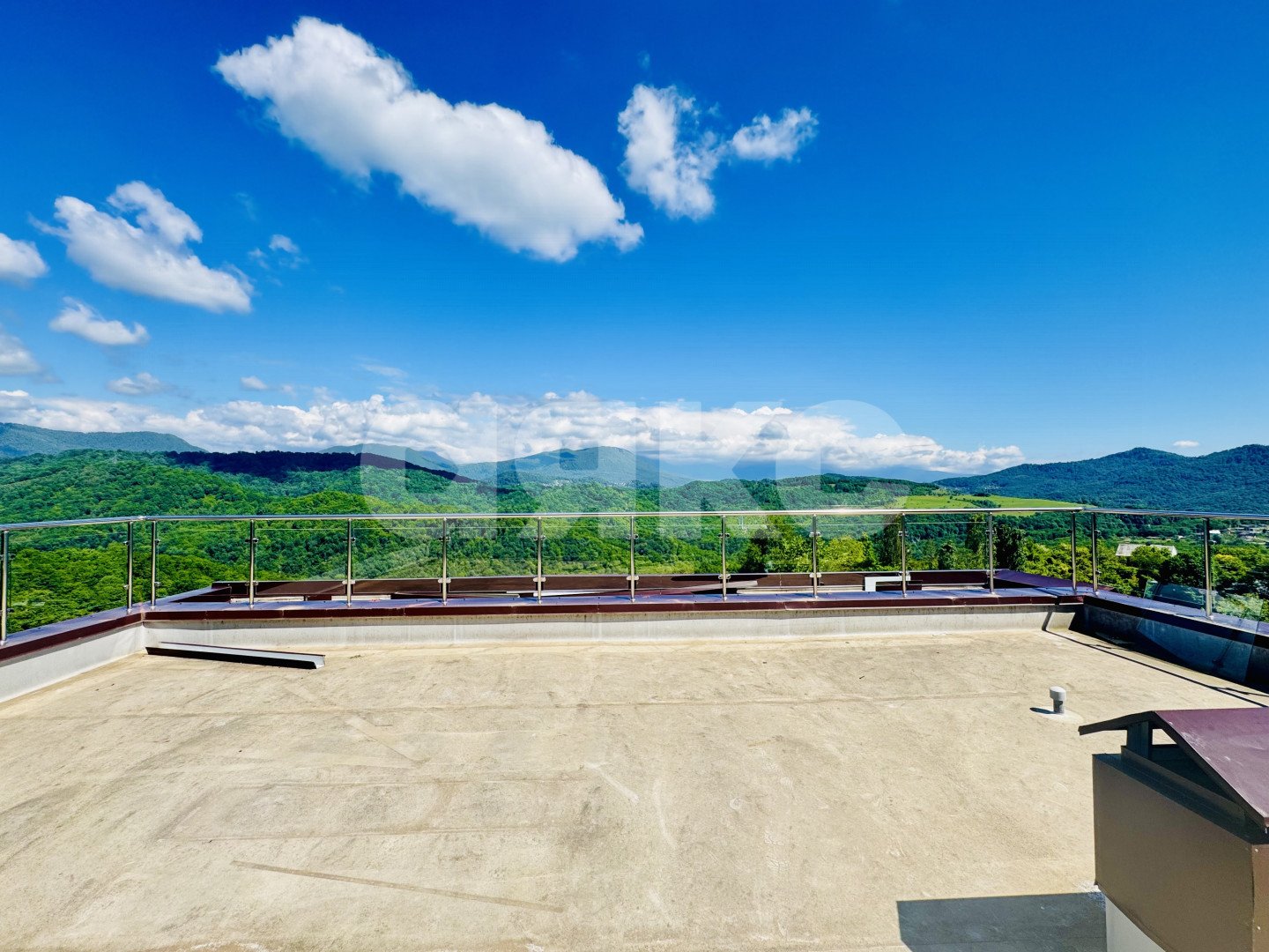 Фото №8: Дом 241 м² + 5.84 сот. - Красная Воля, р. Адлерский, ул. Садовая