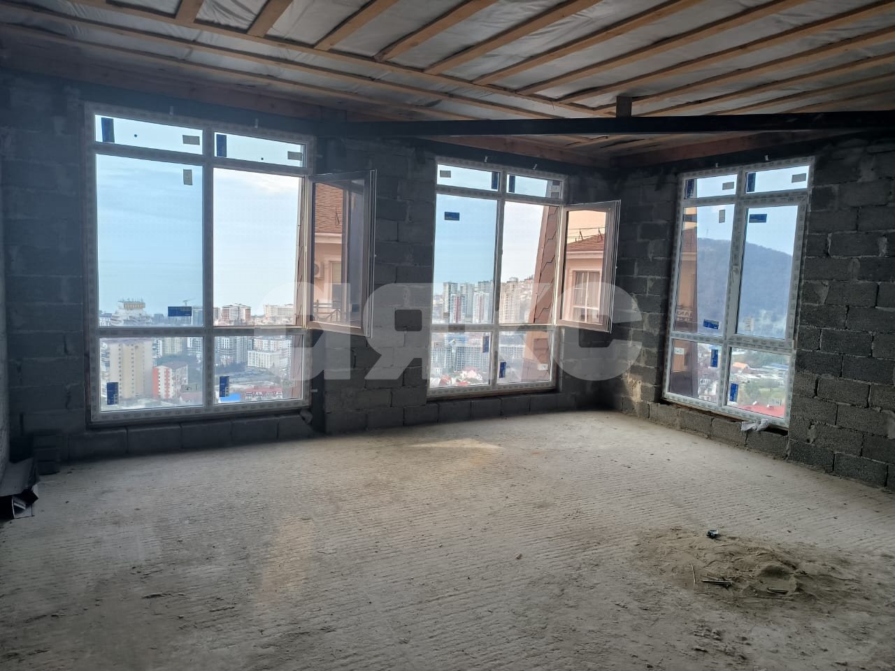 Фото №2: 1-комнатная квартира 35 м² - Сочи, Центральный, мкр. Мамайка, ул. Целинная, 10