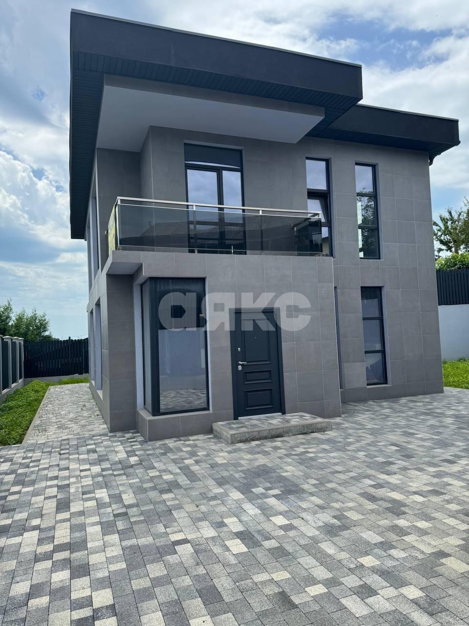 Фото №1: Дом 200 м² + 4 сот. - Высокое, р. Адлерский, ул. Геленджикская