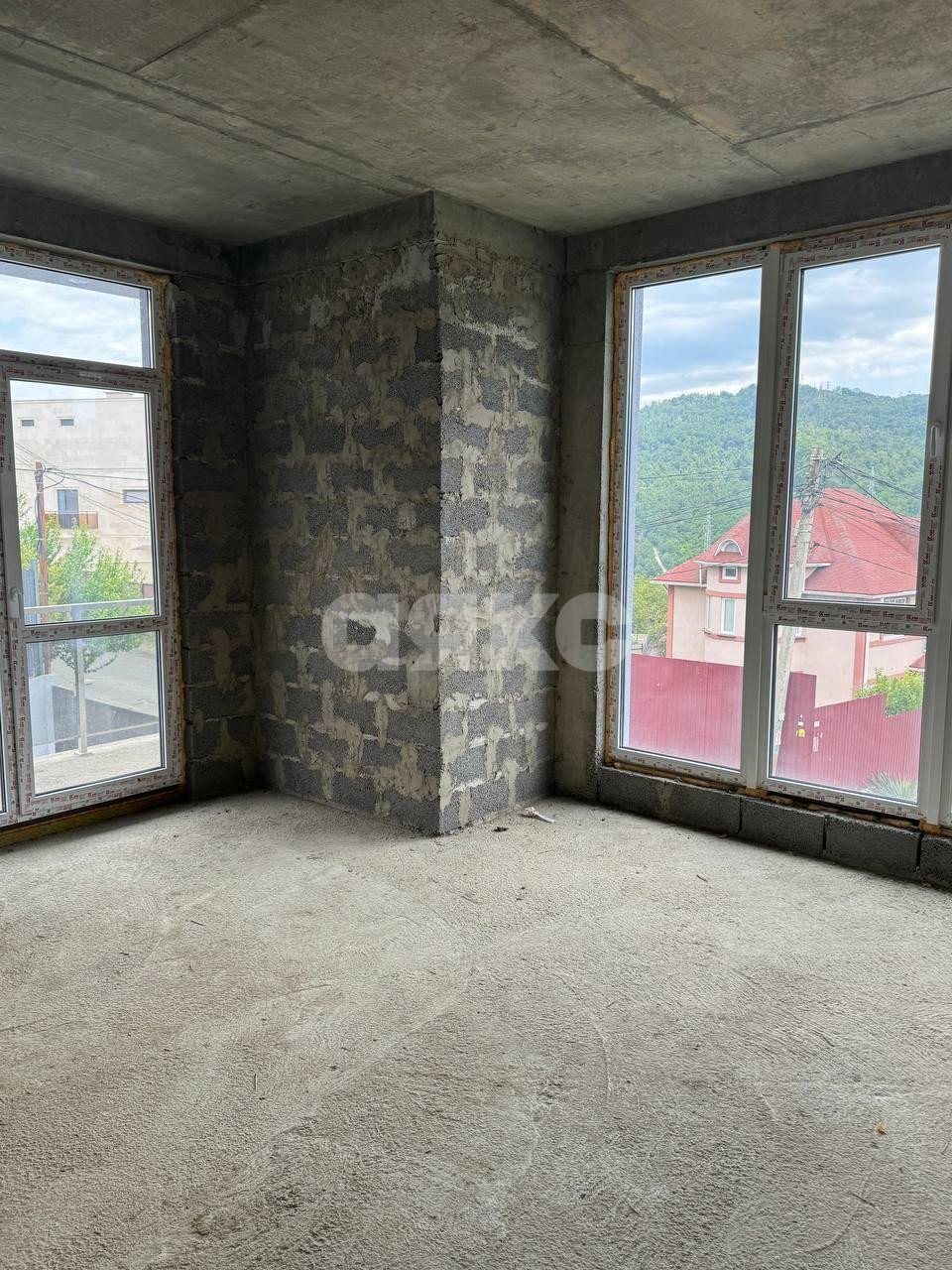 Фото №13: Дом 200 м² + 4 сот. - Высокое, р. Адлерский, ул. Геленджикская