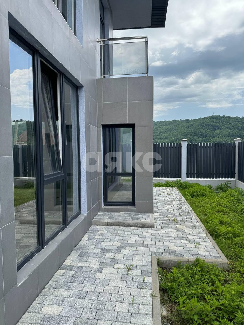 Фото №11: Дом 200 м² + 4 сот. - Высокое, р. Адлерский, ул. Геленджикская