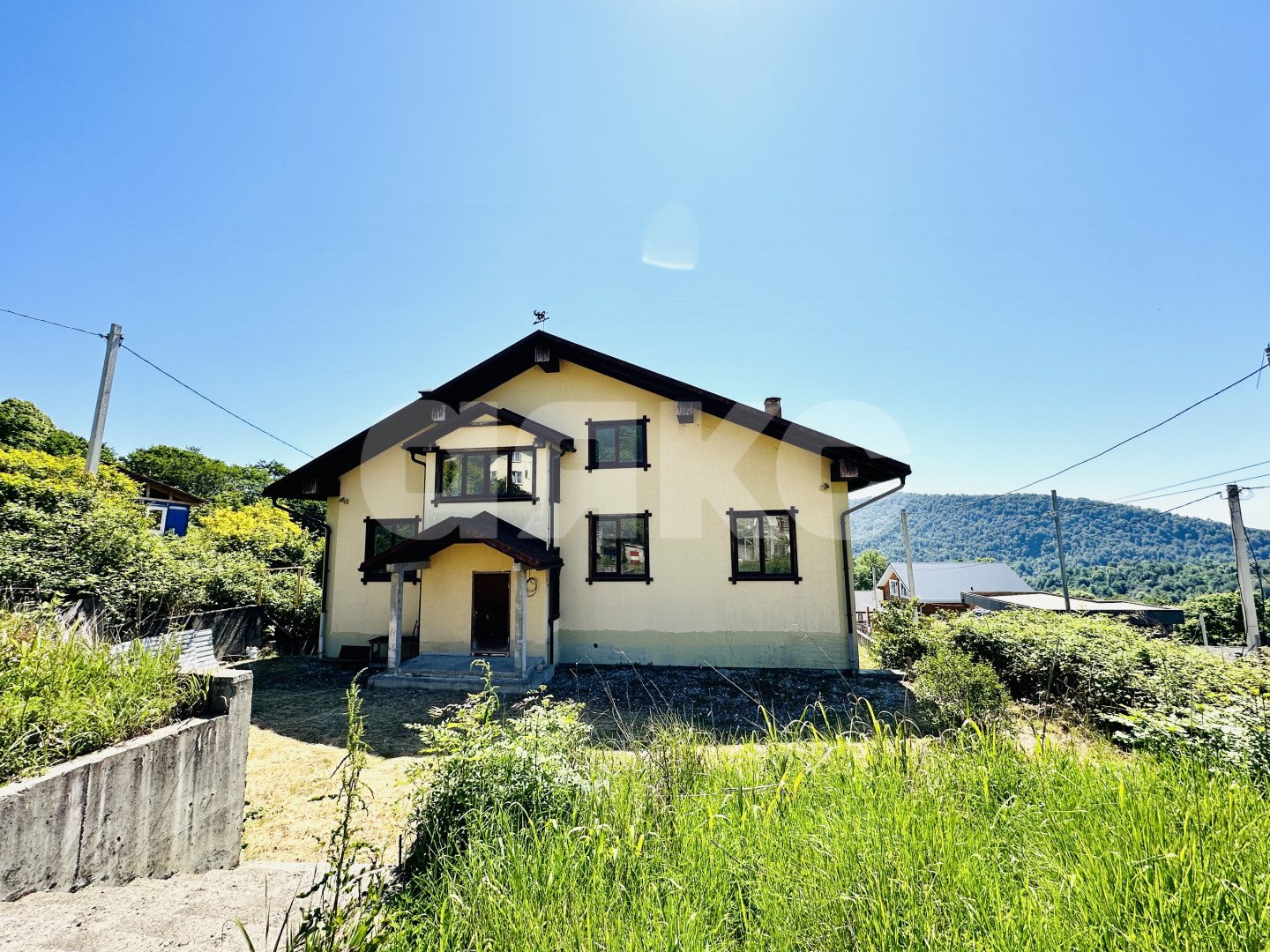 Фото №1: Дом 502 м² + 15 сот. - Красная Воля, р. Адлерский, ул. Алычовая