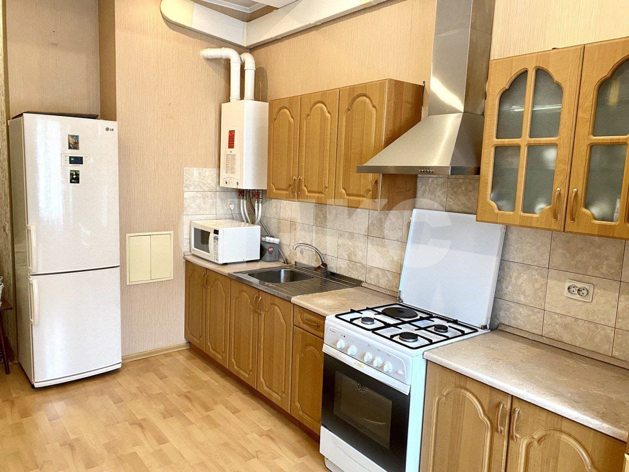 Фото №5: 2-комнатная квартира 53 м² - Сочи, Центральный, мкр. Мамайка, ул. Крымская, 9А