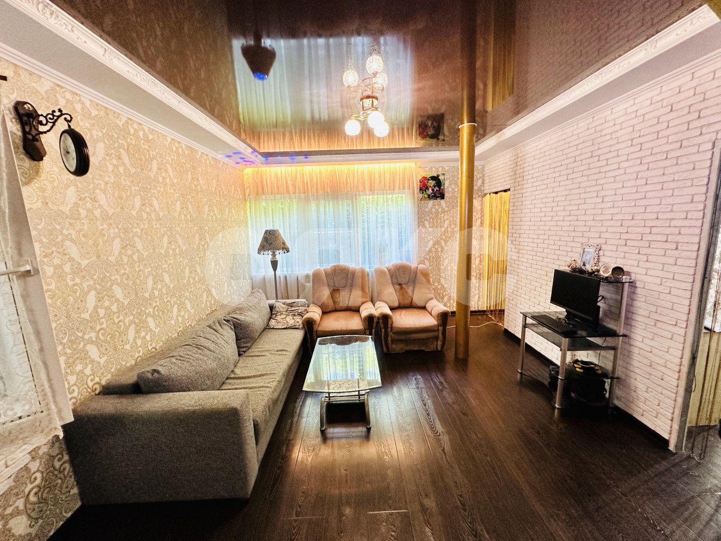 Фото №1: 4-комнатная квартира 70 м² - Раздольное, р. Хостинский, ул. Тепличная, 50/10