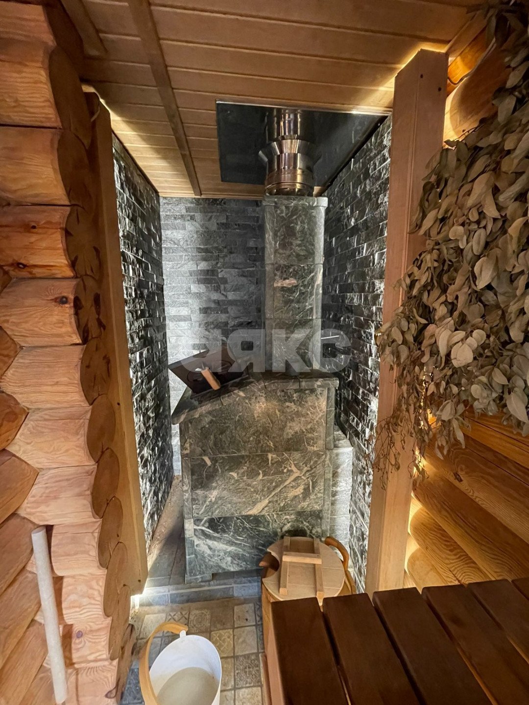 Фото №13: Дом 183 м² + 12 сот. - Барановка (Лазаревский район), р. Лазаревский, ул. Золотая, 25/3