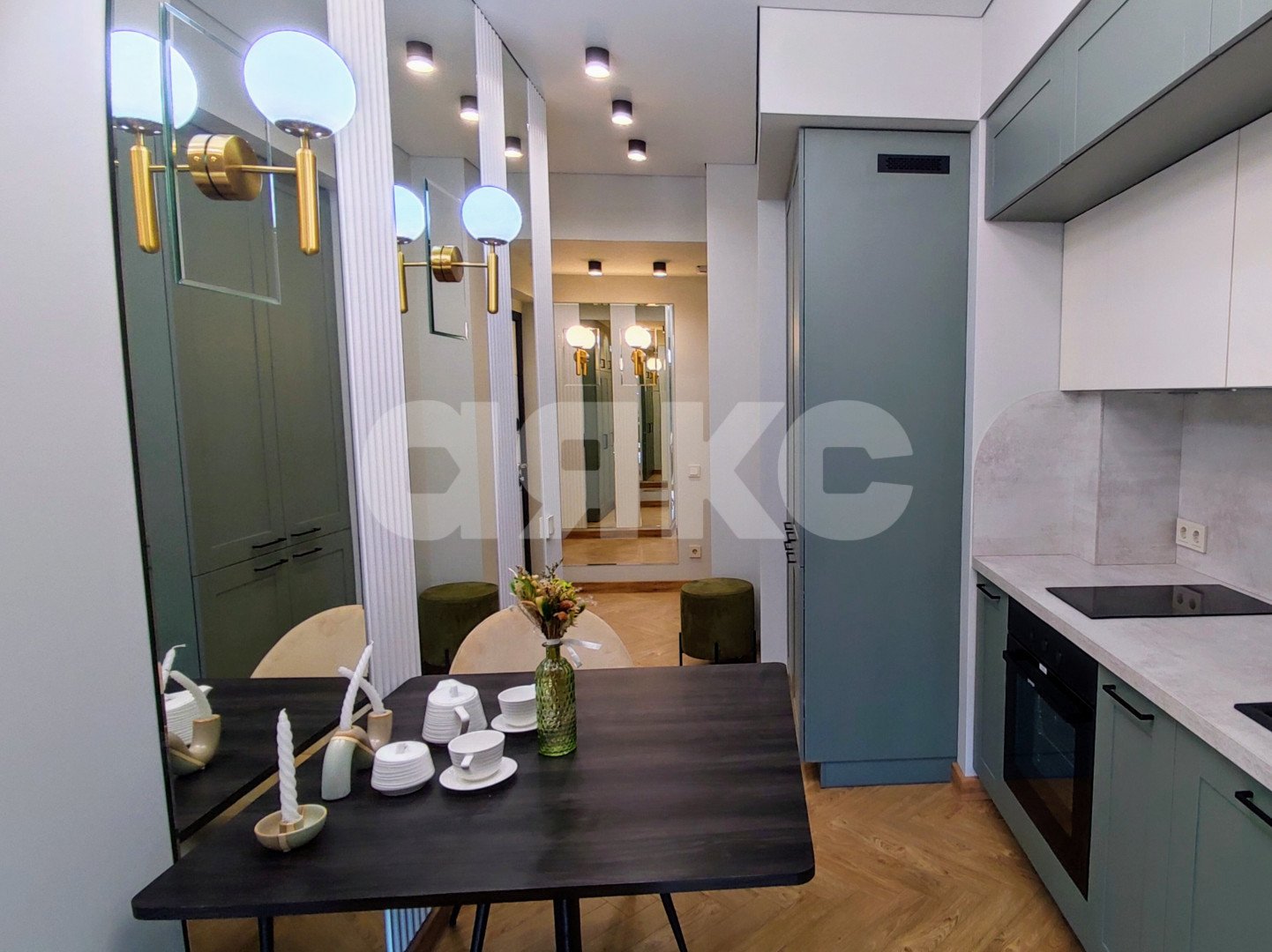 Фото №2: 2-комнатная квартира 31 м² - Сочи, Хостинский, Кудепста, мкр. жилой комплекс Сен-Тропе, ул. Искры, 62