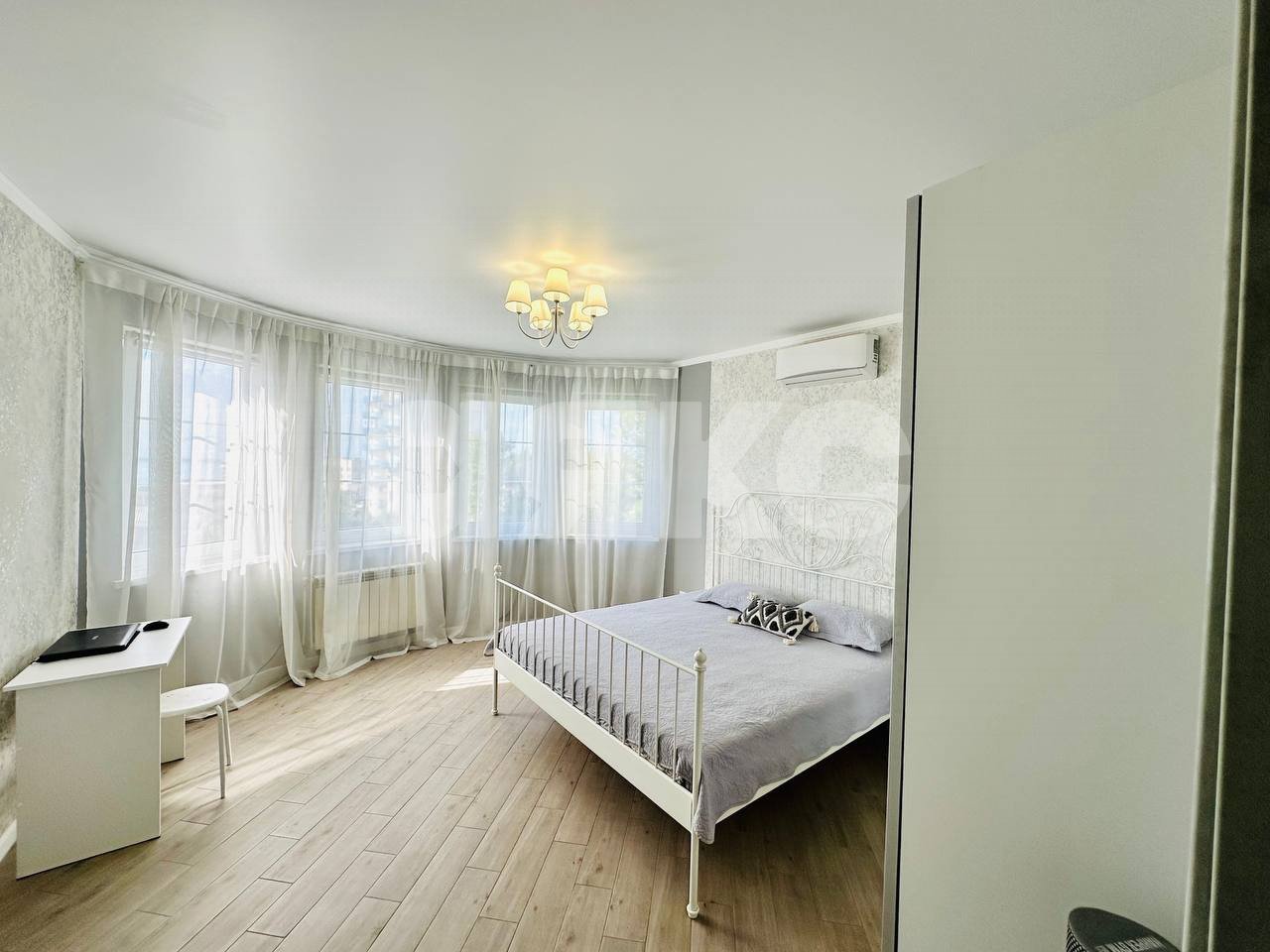 Фото №6: 2-комнатная квартира 57 м² - Сочи, Центральный, Мамайка, мкр. жилой комплекс Ямайка, ул. Ландышевая, 12/7