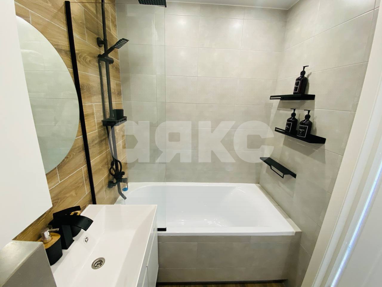 Фото №16: 2-комнатная квартира 47 м² - Сочи, Хостинский, мкр. Бытха, ул. Лесная, 3