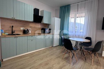 Фото №1: 1-комнатная квартира 46 м² - Сочи, мкр. Мамайка, ул. Фадеева, 20