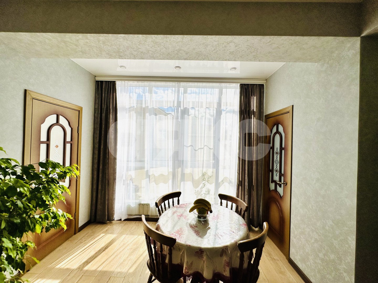 Фото №2: 1-комнатная квартира 50 м² - Сочи, Центральный, мкр. Мамайка, ул. Волжская, 29/1