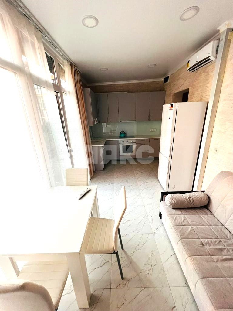 Фото №2: 2-комнатная квартира 50 м² - Сочи, Хостинский, мкр. Соболевка, ул. Молодогвардейская, 2/5В