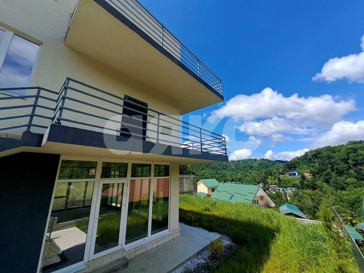 Фото №3: Дом 225 м² + 5.5 сот. - Русская Мамайка, счт Русская Мамайка, 28