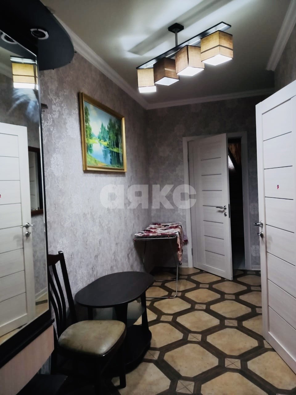 Фото №6: 2-комнатная квартира 51 м² - Сочи, Адлерский, Центральный, ж/р Адлер, ул. 8 Марта, 11