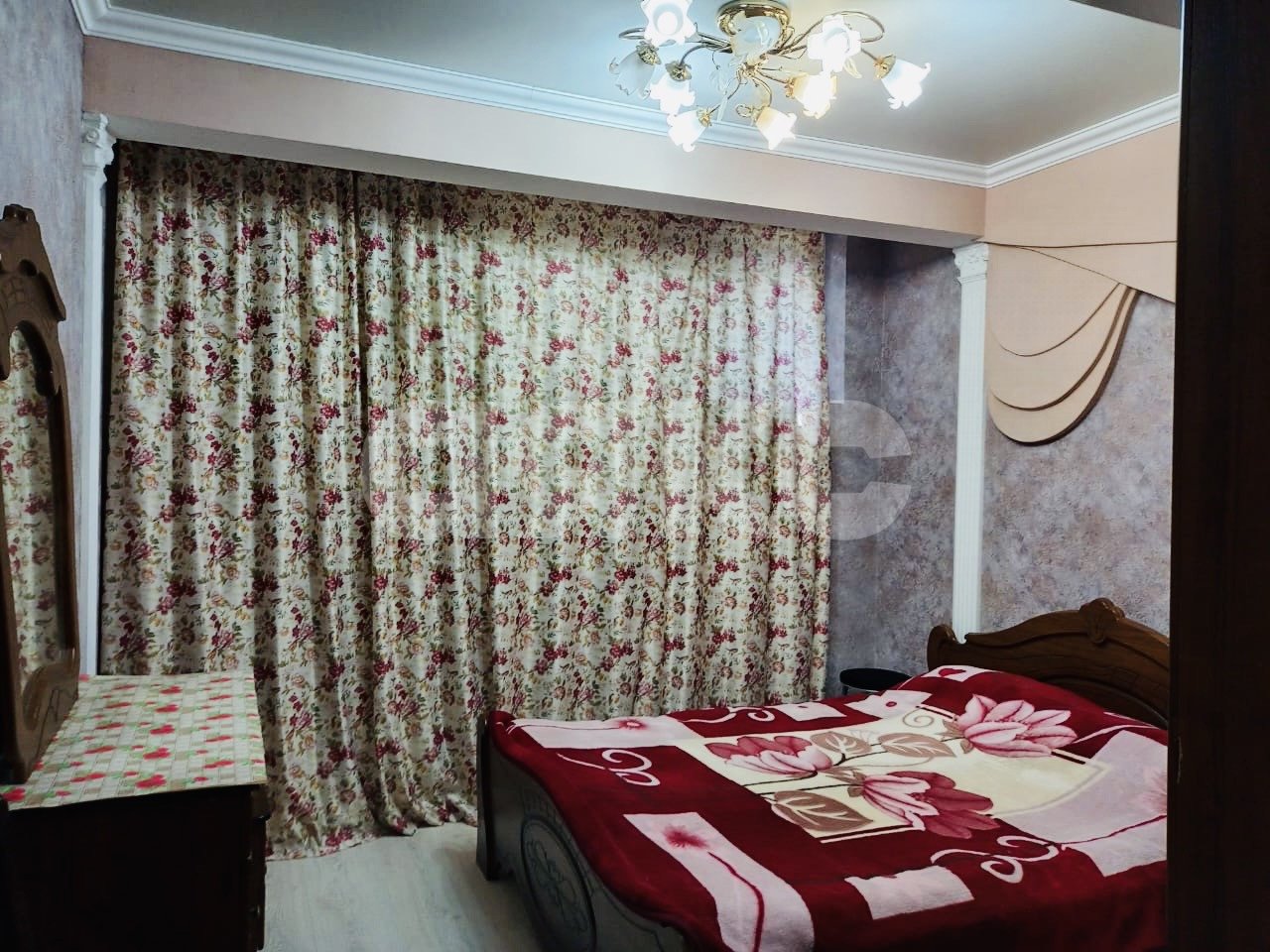 Фото №3: 2-комнатная квартира 51 м² - Сочи, Адлерский, Центральный, ж/р Адлер, ул. 8 Марта, 11