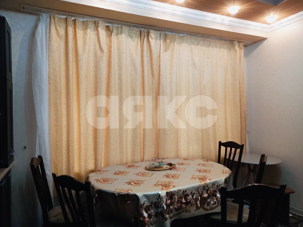 Фото №4: 2-комнатная квартира 51 м² - Сочи, Адлерский, Центральный, ж/р Адлер, ул. 8 Марта, 11