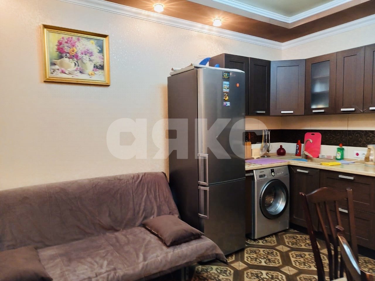 Фото №1: 2-комнатная квартира 51 м² - Сочи, Адлерский, Центральный, ж/р Адлер, ул. 8 Марта, 11