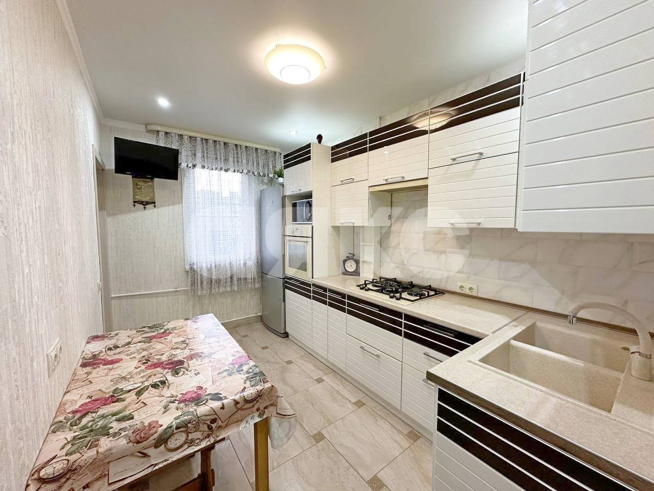 Фото №1: 3-комнатная квартира 72 м² - Сочи, Центральный, мкр. Заречный, ул. Абрикосовая, 18