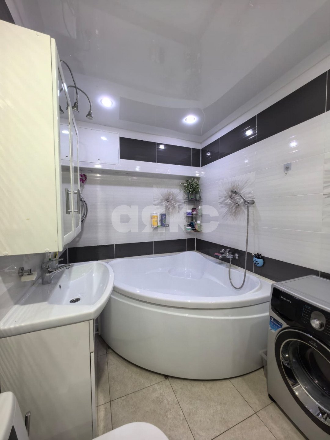 Фото №21: 4-комнатная квартира 130 м² - Сочи, Лазаревский, мкр. Якорная Щель, ул. Череповецкая, 18