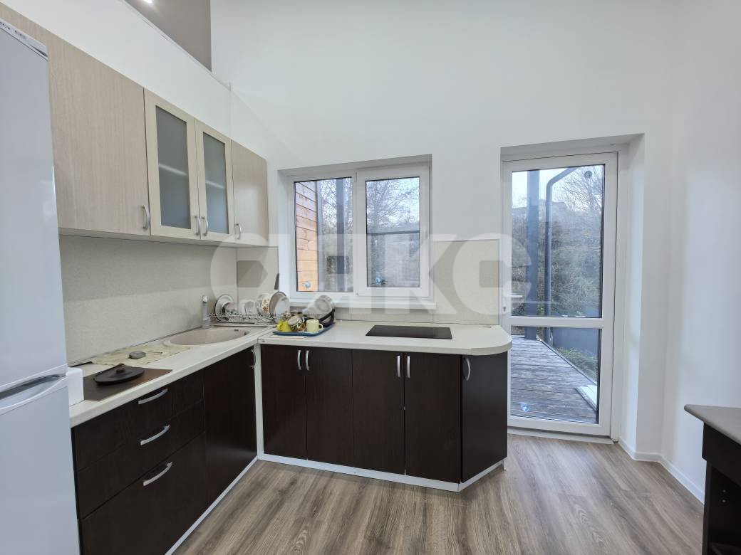 Фото №1: Дом 73 м² + 5 сот. - Беранда, р. Лазаревский, ул. Иджеванская, 17/2