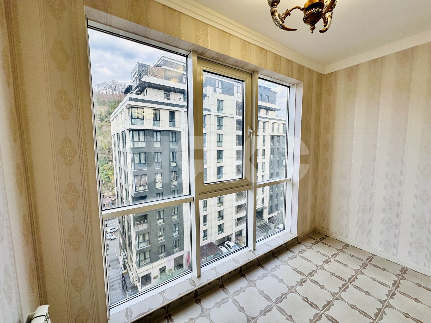 Фото №3: Студия 40 м² - Сочи, Хостинский, мкр. Бытха, ул. Коммунальная, 41Б