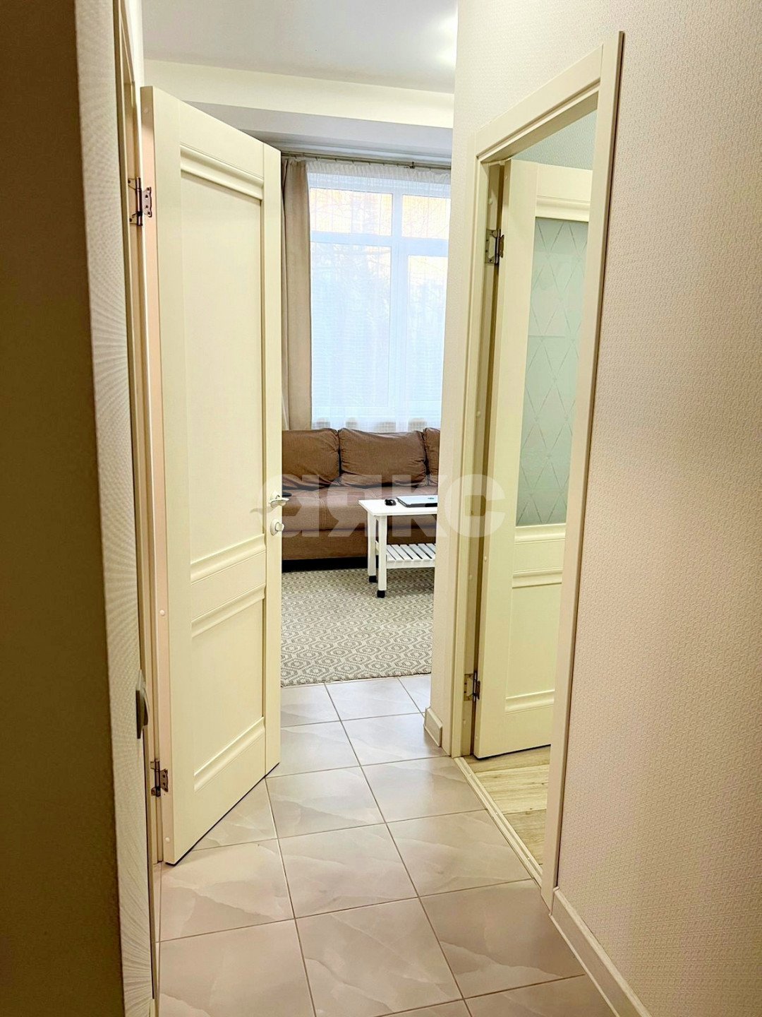 Фото №6: 2-комнатная квартира 43 м² - Сочи, Адлерский, Энергетик-Изумруд, ж/р Адлер, ул. Изумрудная, 40/7