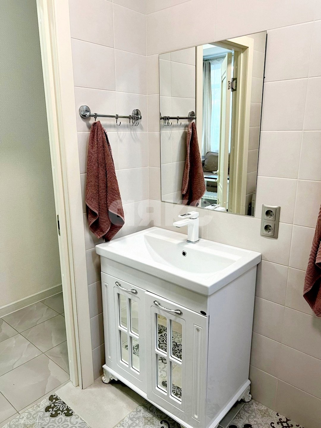 Фото №15: 2-комнатная квартира 43 м² - Сочи, Адлерский, Энергетик-Изумруд, ж/р Адлер, ул. Изумрудная, 40/7