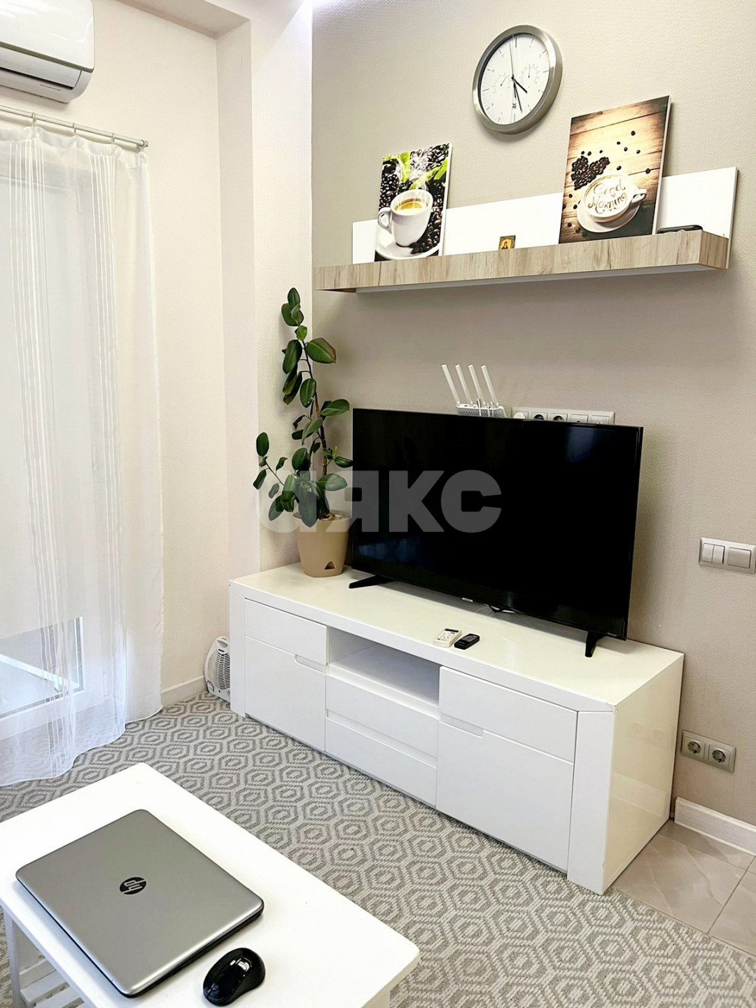 Фото №2: 2-комнатная квартира 43 м² - Сочи, Адлерский, Энергетик-Изумруд, ж/р Адлер, ул. Изумрудная, 40/7