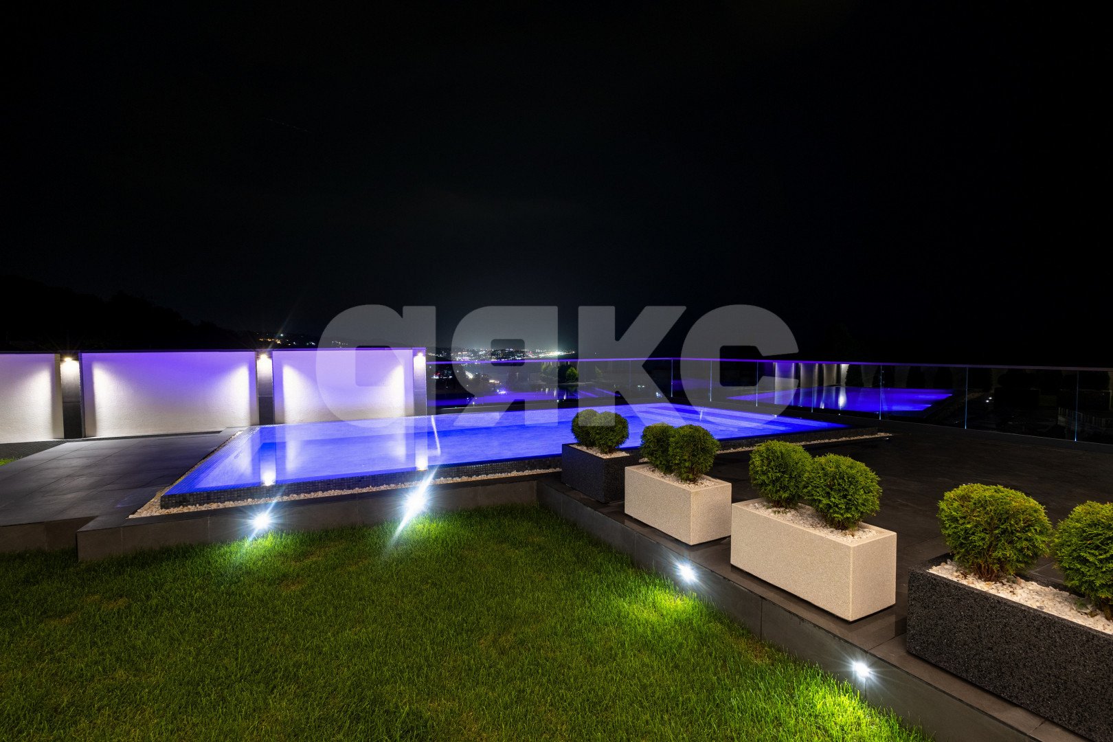 Фото №9: Дом 330 м² + 6.7 сот. - Сочи, Хостинский, ж/р Хоста, ул. Ручей Видный