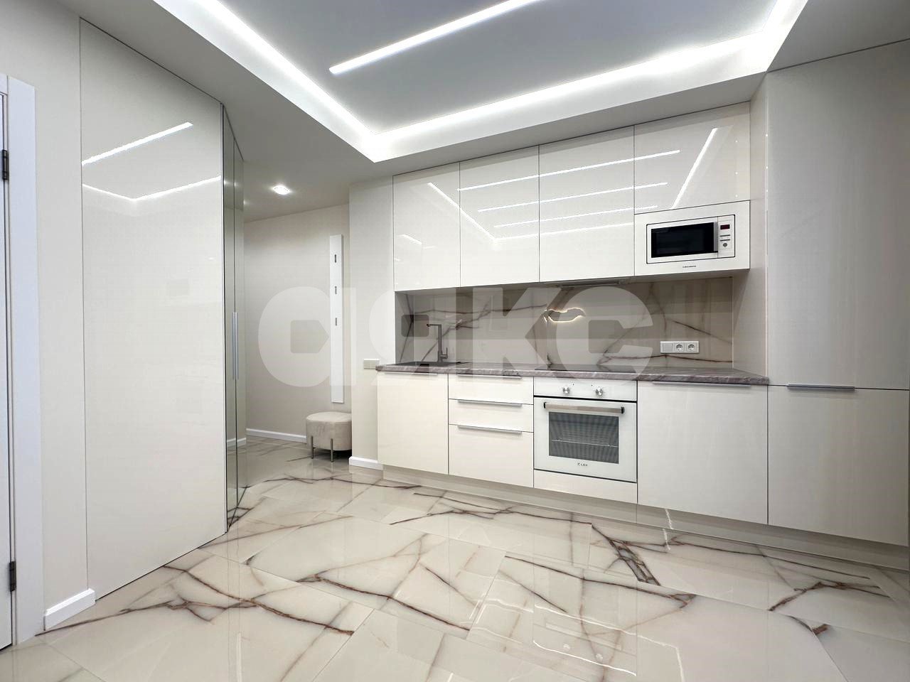 Фото №3: 1-комнатная квартира 39 м² - Сочи, Центральный, Донская, мкр. жилой комплекс Новая Заря, ул. Донская, 108А