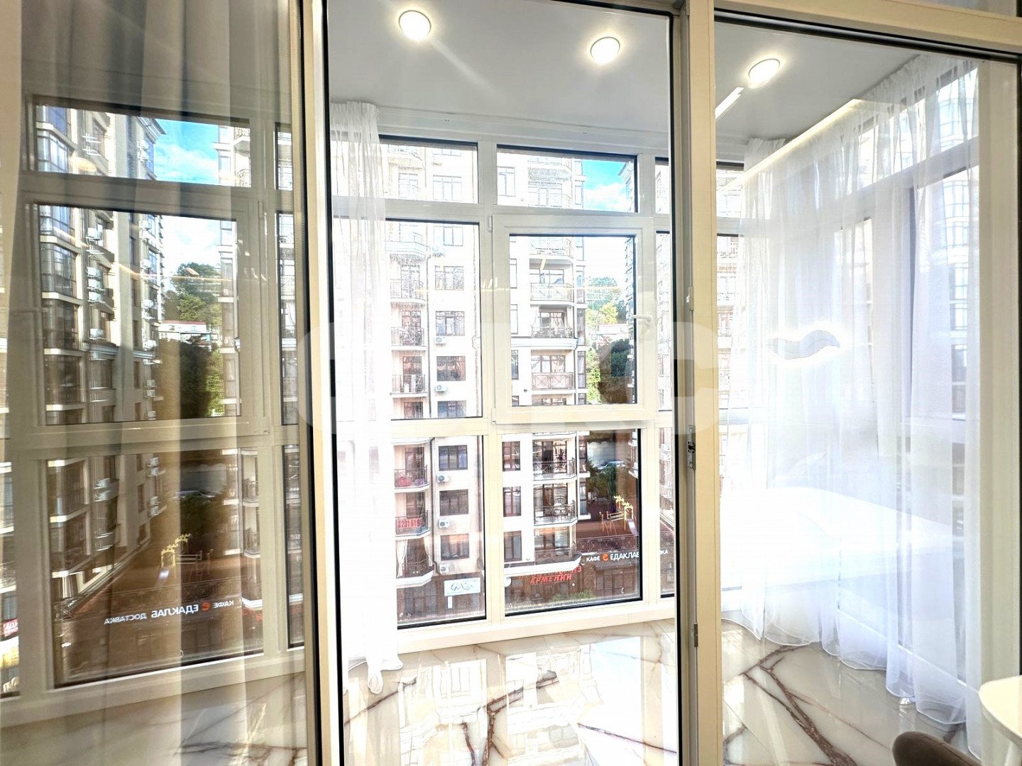 Фото №21: 1-комнатная квартира 39 м² - Сочи, Центральный, Донская, мкр. жилой комплекс Новая Заря, ул. Донская, 108А