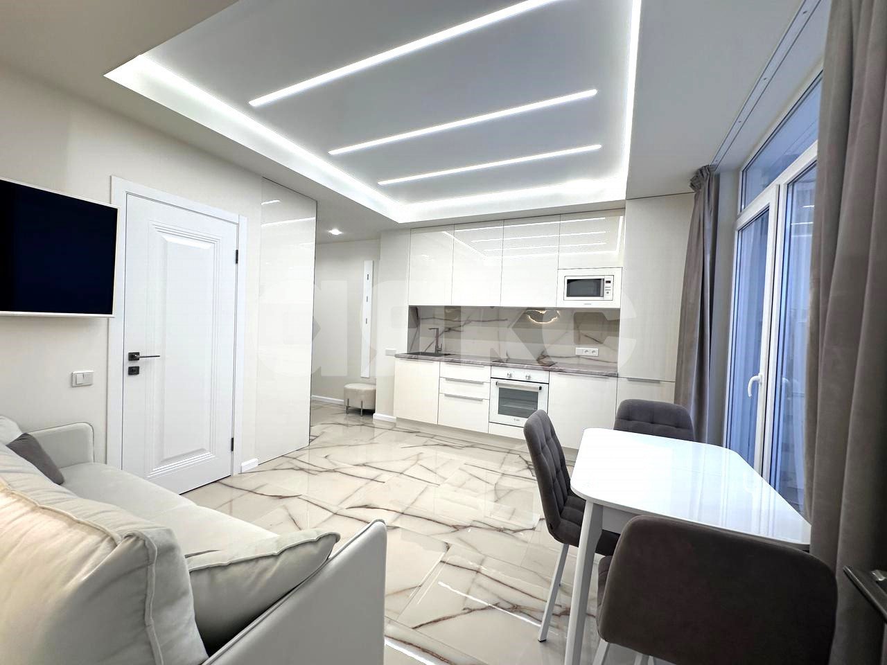 Фото №1: 1-комнатная квартира 39 м² - Сочи, Центральный, Донская, мкр. жилой комплекс Новая Заря, ул. Донская, 108А