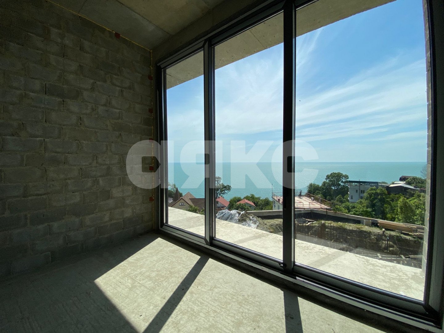 Фото №9: Дом 250 м² + 5 сот. - Сочи, Центральный, 73-й километр, мкр. квартал Бригада № 1, ул. Ландышевая